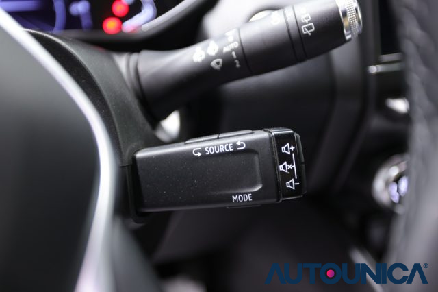 RENAULT Clio usata, con Controllo vocale