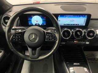 MERCEDES-BENZ GLB 200 usata, con Chiusura centralizzata