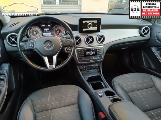 MERCEDES-BENZ GLA 220 usata, con Airbag