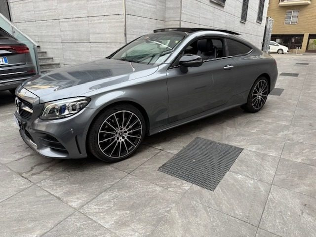 MERCEDES-BENZ C 220 usata, con Climatizzatore