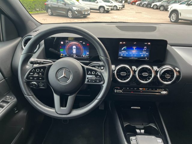 MERCEDES-BENZ GLA 250 usata, con Cerchi in lega