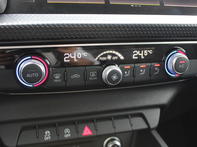 AUDI A1 usata, con Sensori di parcheggio posteriori