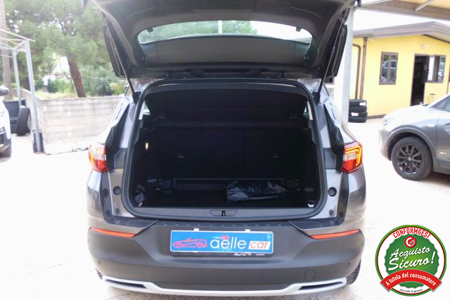 OPEL Grandland usata 33