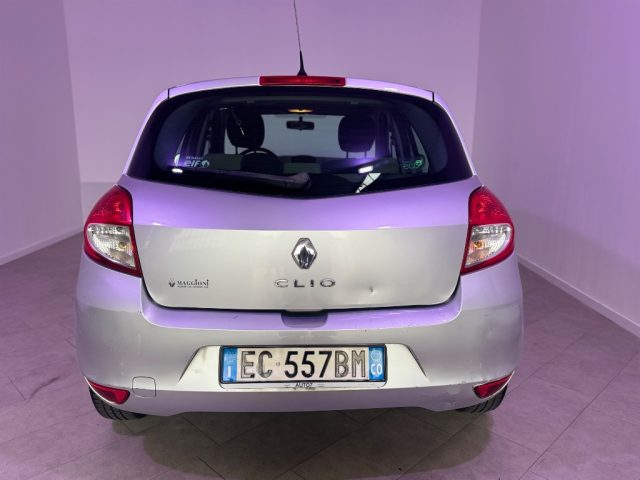 RENAULT Clio usata 8