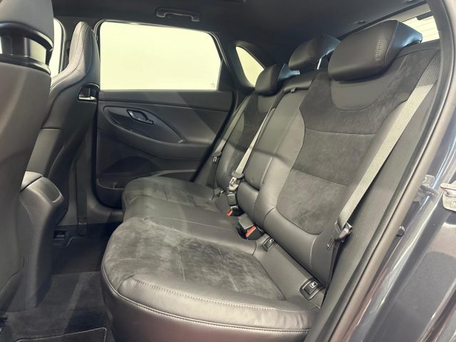 HYUNDAI i30 usata, con Volante in pelle