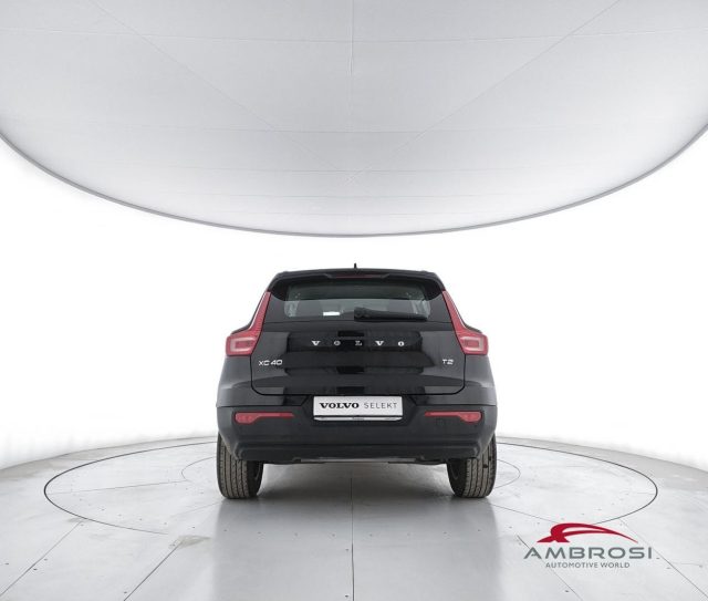 VOLVO XC40 usata 5
