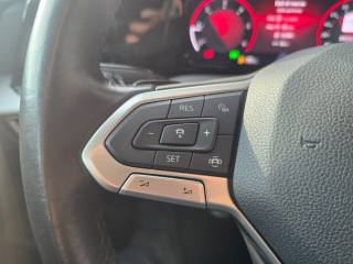 VOLKSWAGEN Golf usata, con Apple CarPlay