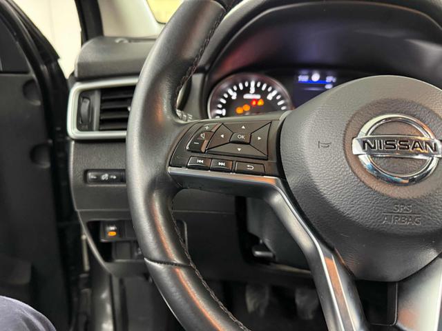 NISSAN Qashqai usata, con Sensori di parcheggio posteriori
