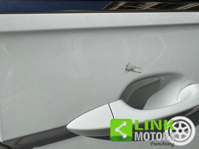 VOLKSWAGEN Tiguan usata, con Sedile posteriore sdoppiato