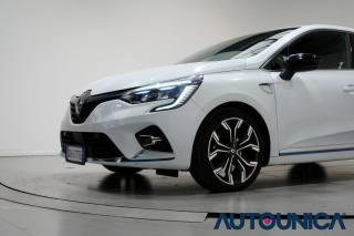 RENAULT Clio usata, con Controllo automatico clima