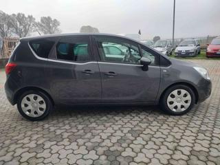 OPEL Meriva usata, con Autoradio