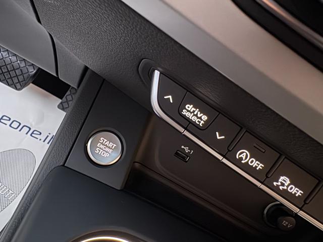 AUDI A4 usata, con Touch screen
