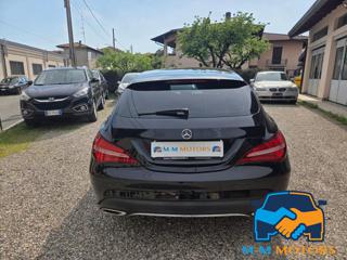 MERCEDES-BENZ CLA 180 usata, con Alzacristalli elettrici