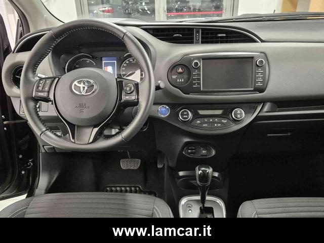 TOYOTA Yaris usata, con Volante in pelle