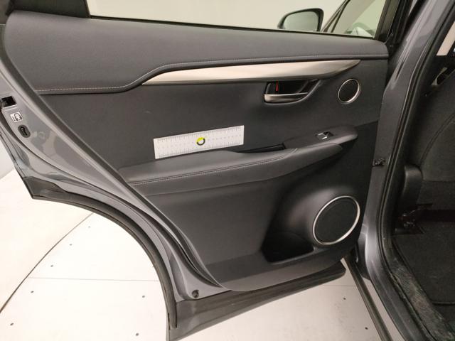 LEXUS NX 300h usata 65