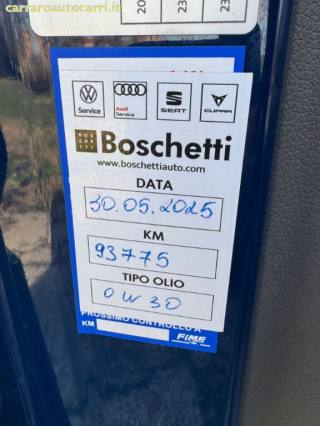 VOLKSWAGEN Crafter usata, con Monitoraggio pressione pneumatici