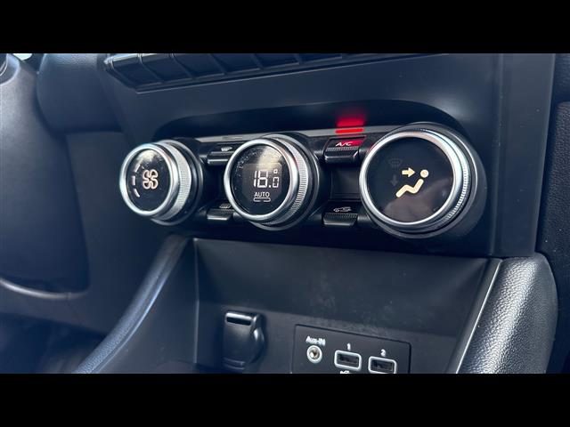 RENAULT Captur usata, con Fari LED