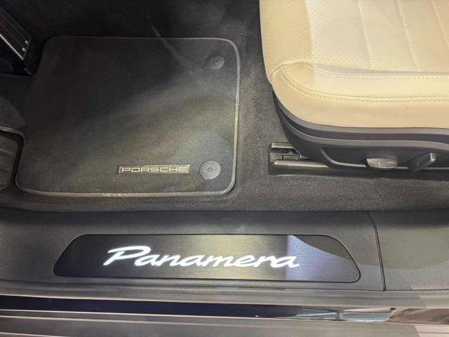 PORSCHE Panamera usata, con Climatizzatore