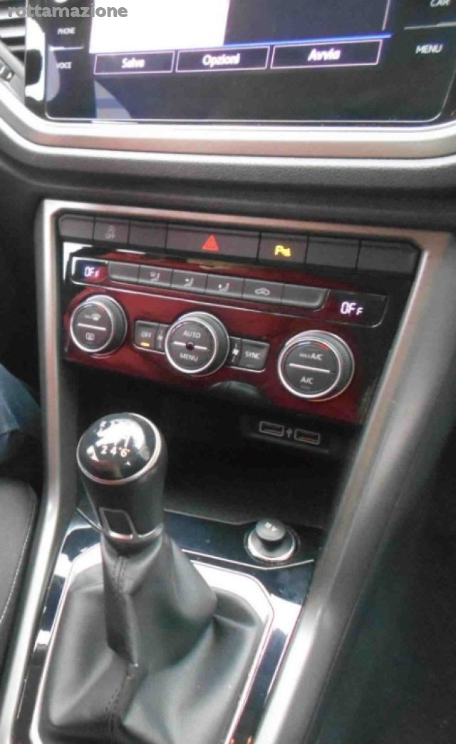 VOLKSWAGEN T-Roc usata, con Alzacristalli elettrici
