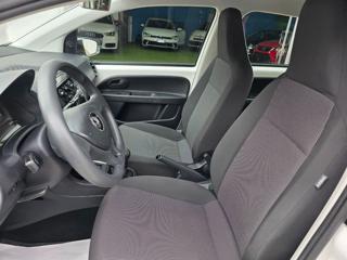 VOLKSWAGEN up! usata, con Fendinebbia