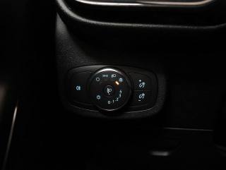 FORD Fiesta usata, con Autoradio digitale