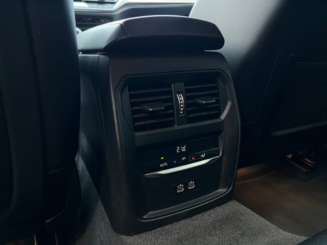 BMW 320 usata, con Servosterzo