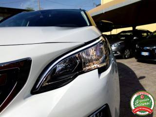 PEUGEOT 3008 usata, con Volante multifunzione