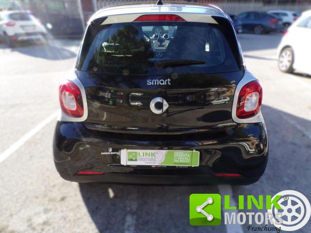 SMART ForFour usata, con Autoradio