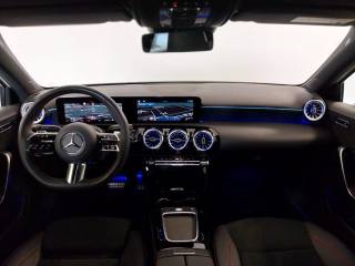 MERCEDES-BENZ A 200 usata, con Sedili sportivi