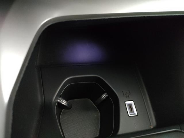 PEUGEOT 308 usata, con Sistema di navigazione