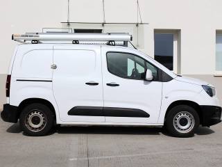 OPEL Combo usata, con Controllo trazione