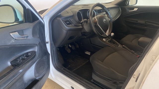 ALFA ROMEO Giulietta usata, con Fendinebbia