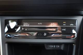 VOLKSWAGEN Taigo usata, con Schermo multifunzione interamente digitale