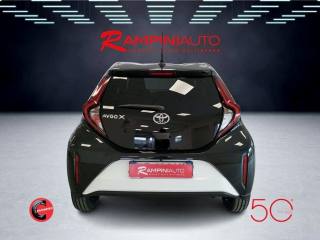 TOYOTA Aygo X usata 8