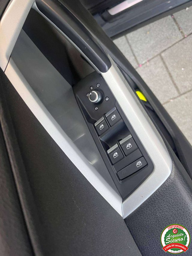 AUDI Q3 usata, con Sedile posteriore sdoppiato