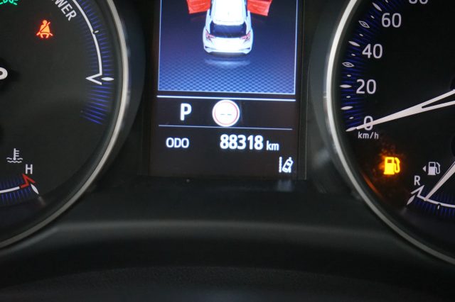 TOYOTA C-HR usata 31