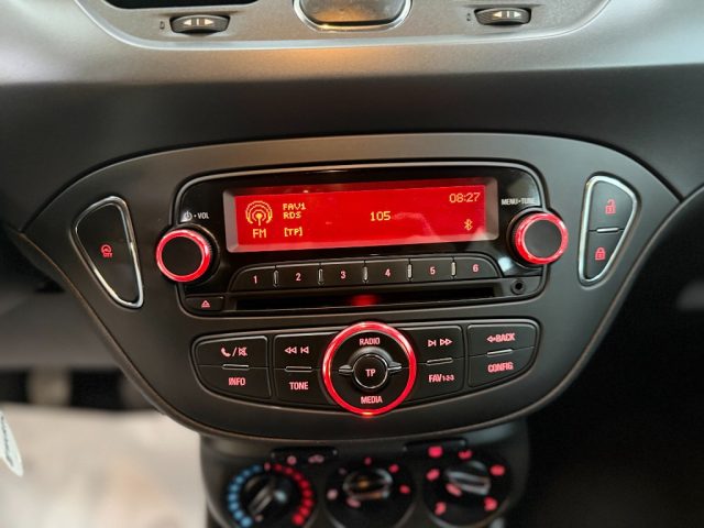 OPEL Corsa usata, con Lettore CD