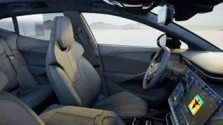 LOTUS Eletre usata, con Autoradio