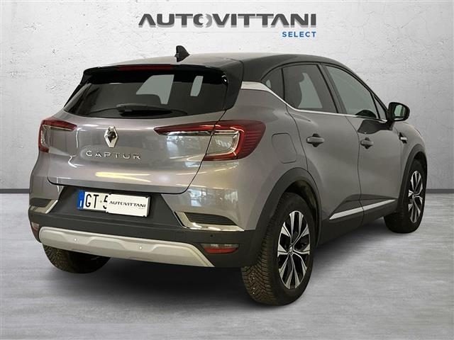 RENAULT Captur usata 3
