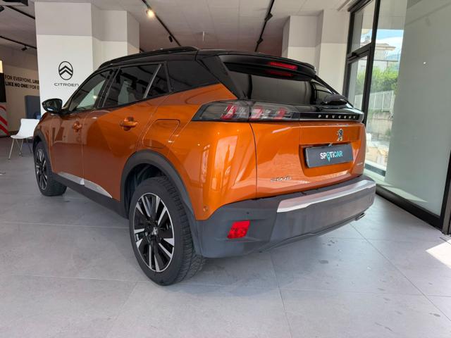 PEUGEOT 2008 usata, con Autoradio