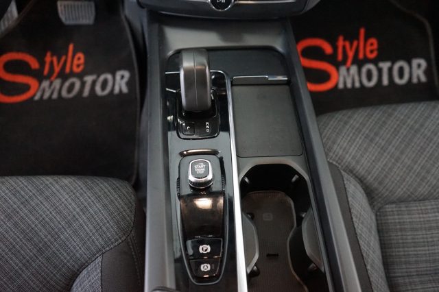 VOLVO XC60 usata, con Chiusura centralizzata