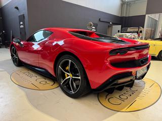 FERRARI 296 GTS usata, con Alzacristalli elettrici