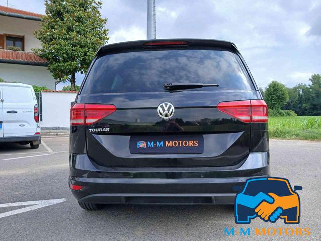 VOLKSWAGEN Touran usata, con Autoradio