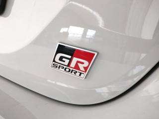 TOYOTA Yaris usata, con Volante in pelle