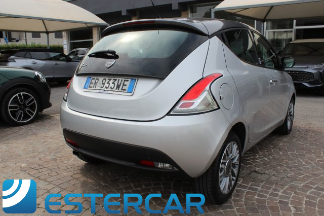 LANCIA Ypsilon usata, con Airbag
