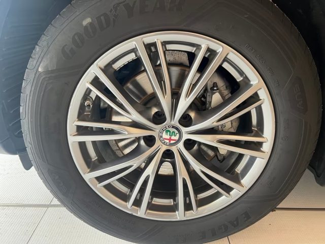 ALFA ROMEO Stelvio usata, con Sedili riscaldati