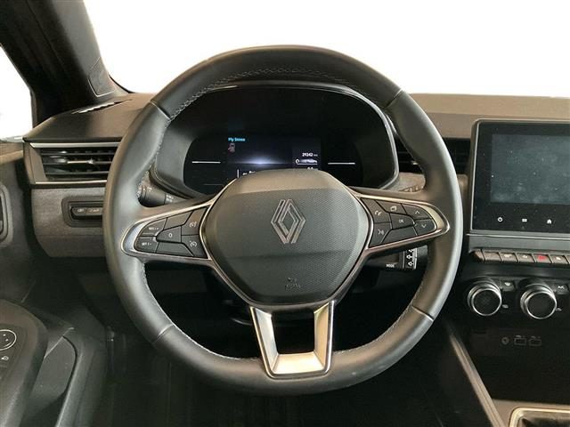 RENAULT Clio usata, con Sensori di parcheggio posteriori
