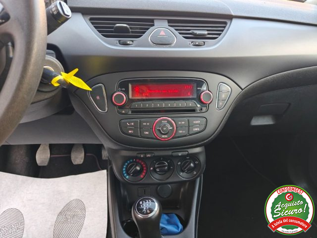 OPEL Corsa usata, con ESP