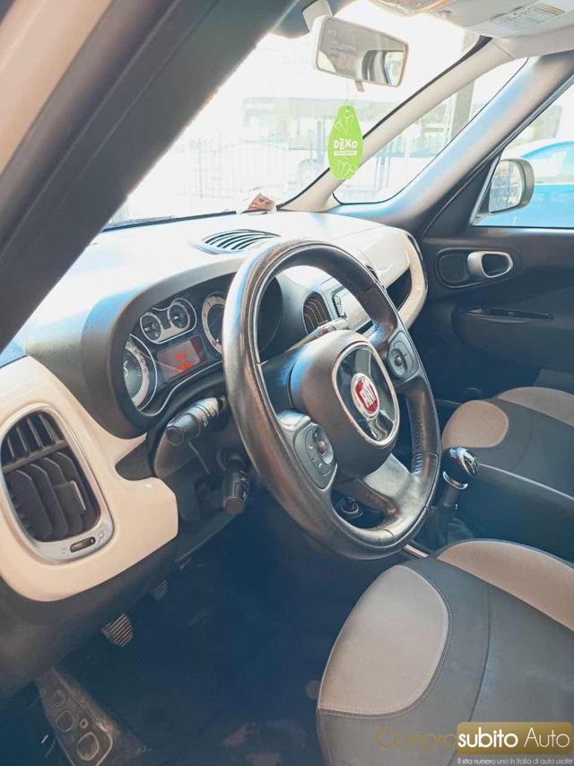 FIAT 500L usata 10