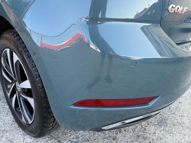 VOLKSWAGEN Golf usata, con Luci diurne LED
